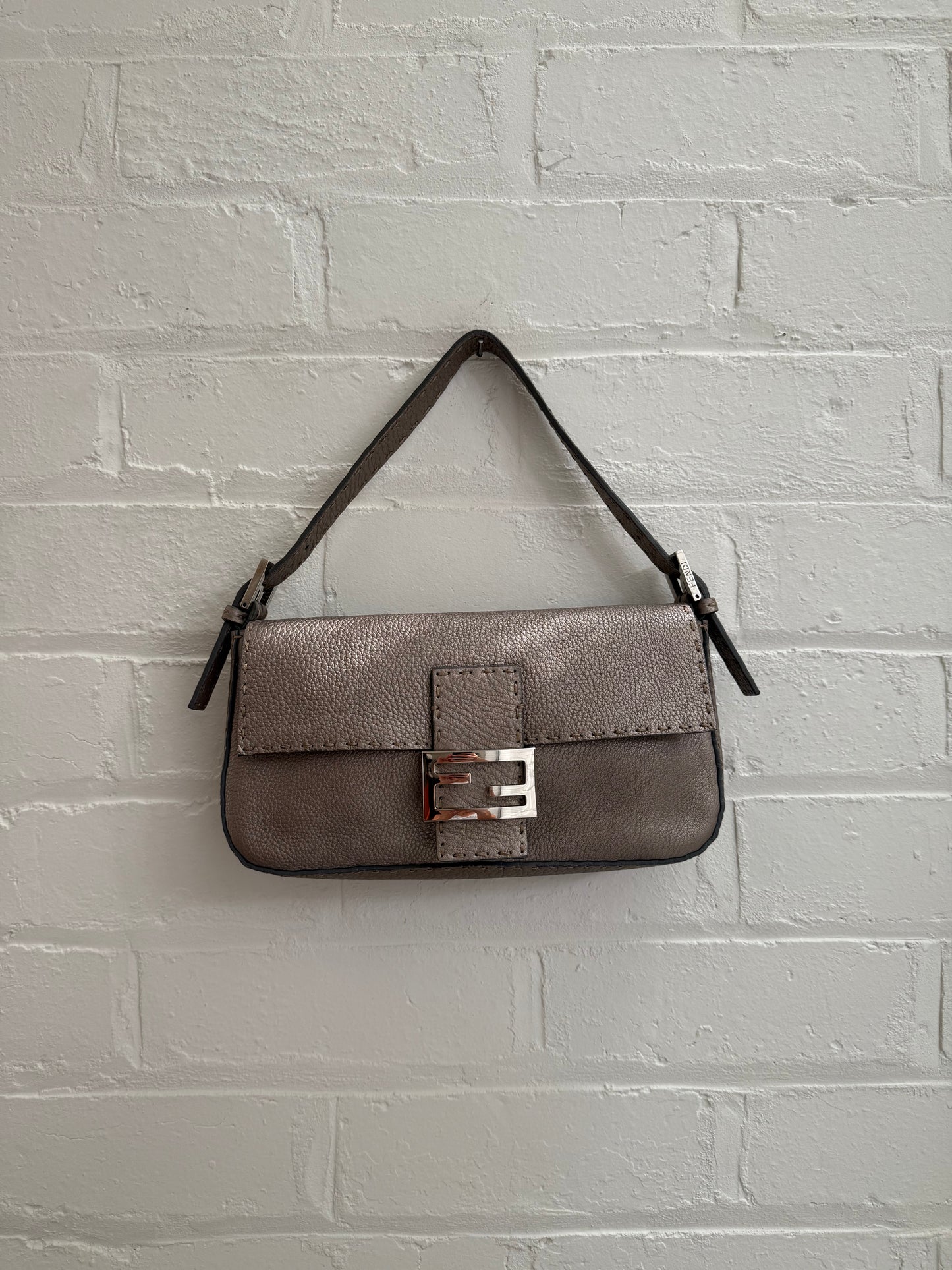 Fendi Selleria Baguette