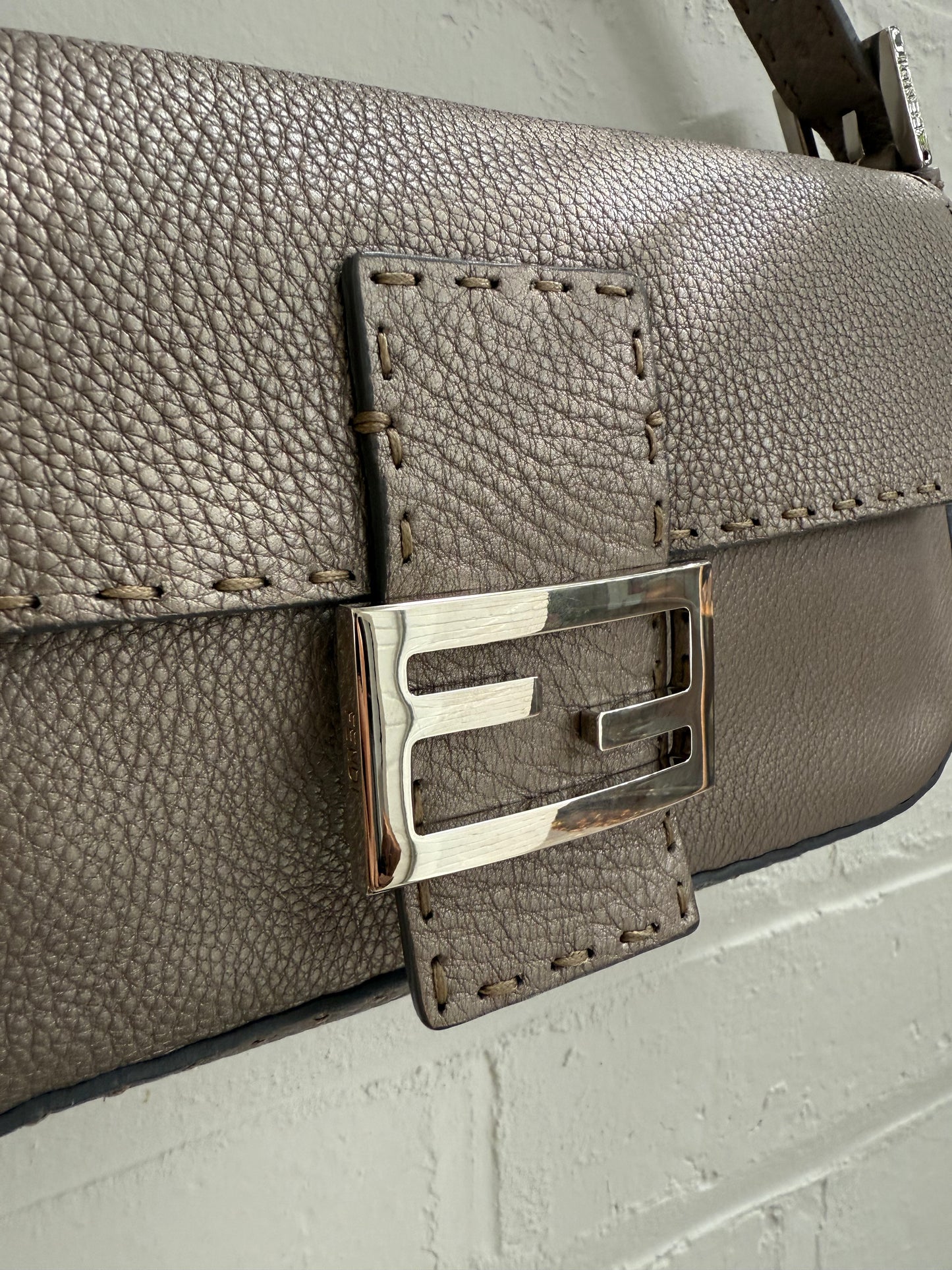 Fendi Selleria Baguette
