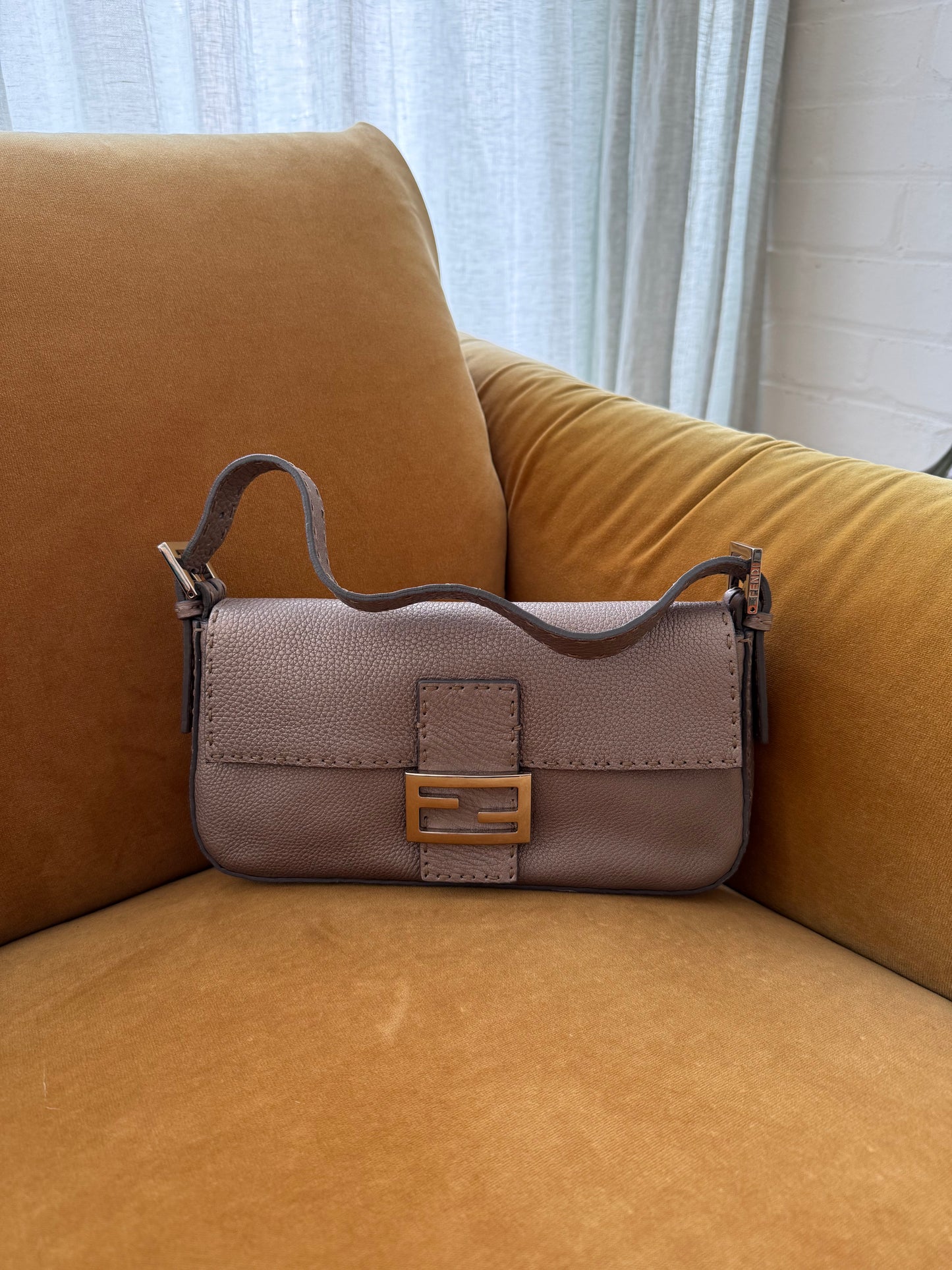 Fendi Selleria Baguette