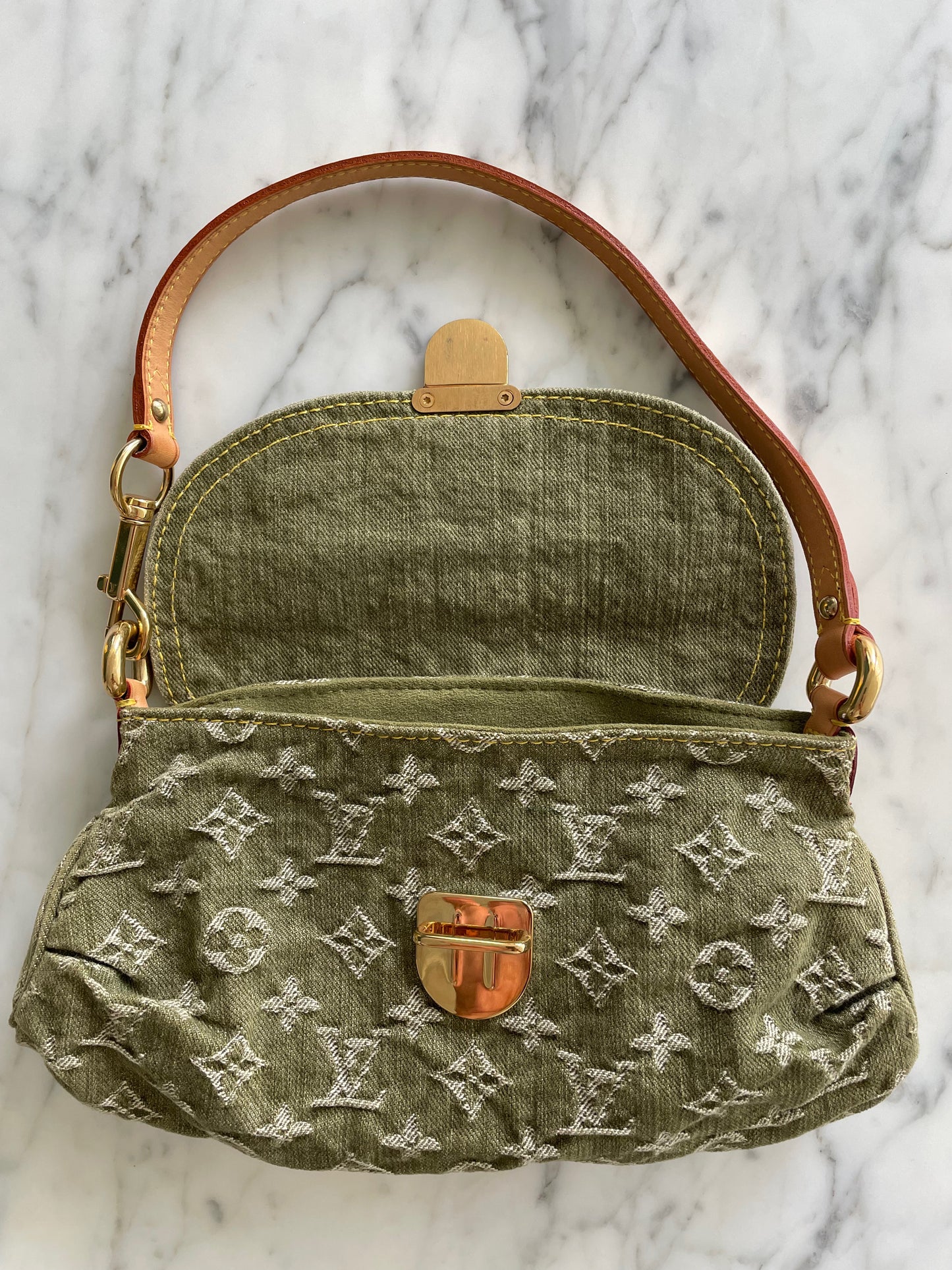 Louis Vuitton Green Denim Pleaty