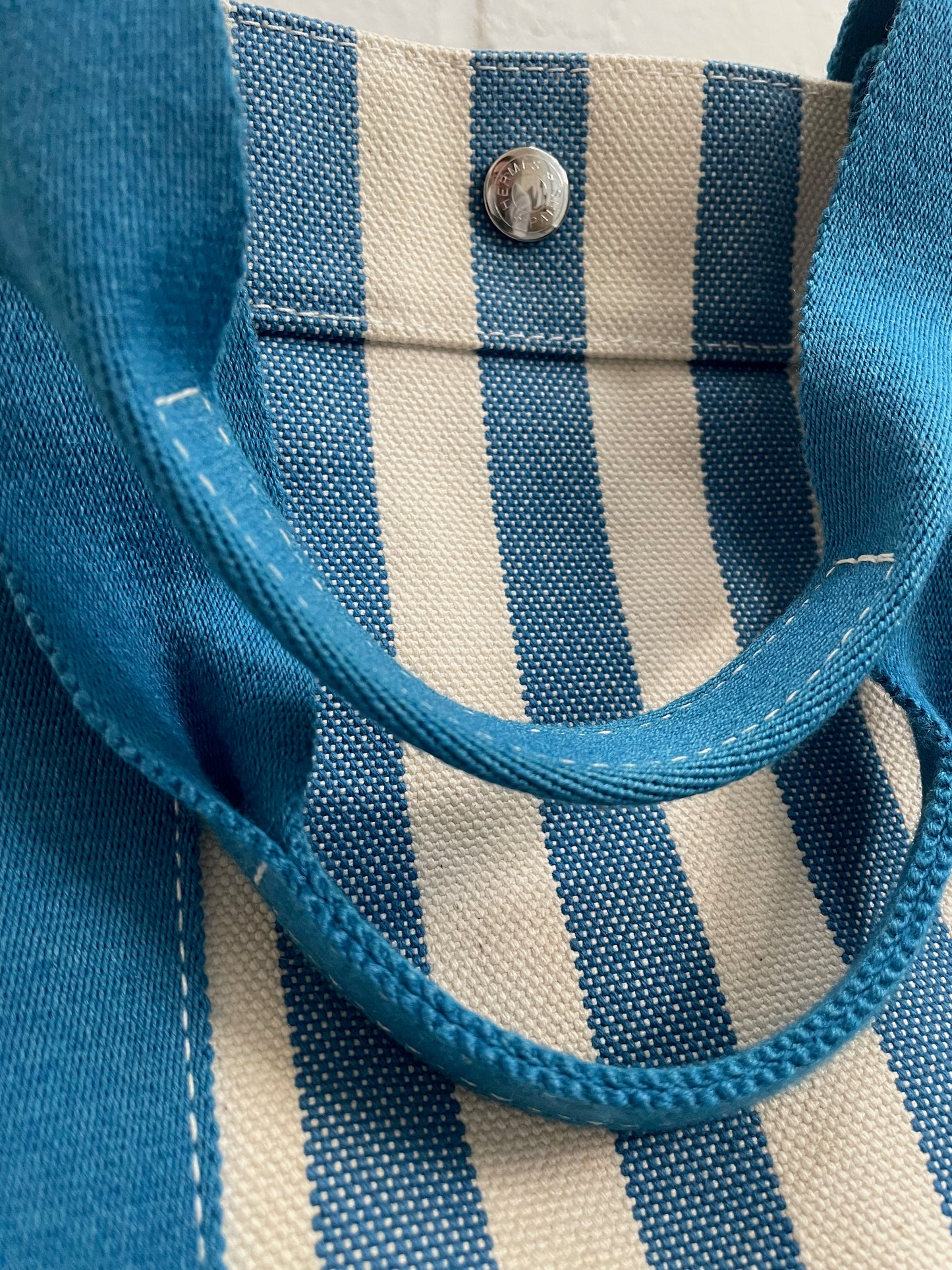 Hermès Stripe Border Cannes MM Tote Bag Blue x White