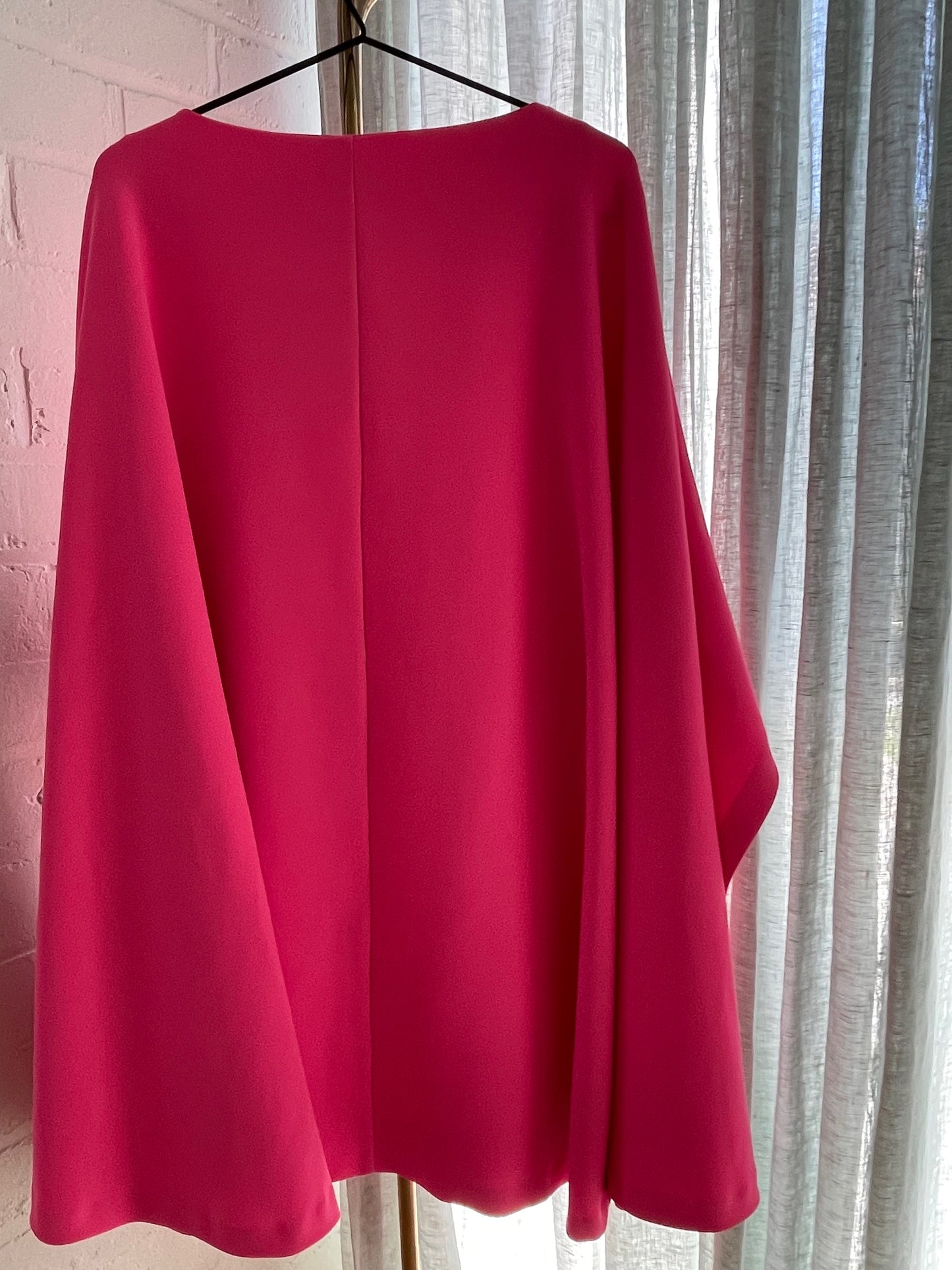 Essential Antwerp Caiman Cape Dress in Shocking Rose Size 38 (10)