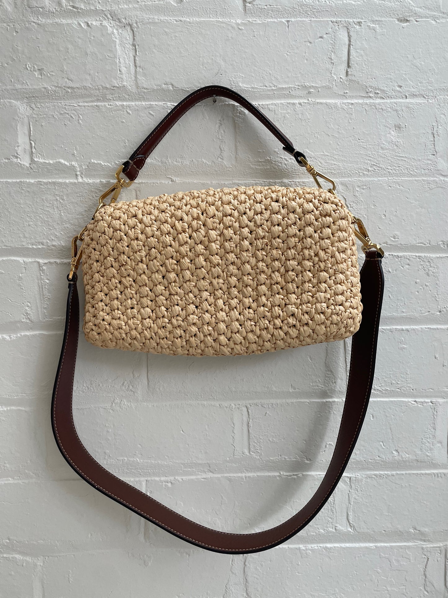 Fendi Straw Vitello King Woven Baguette in Natural Ghianda 2021