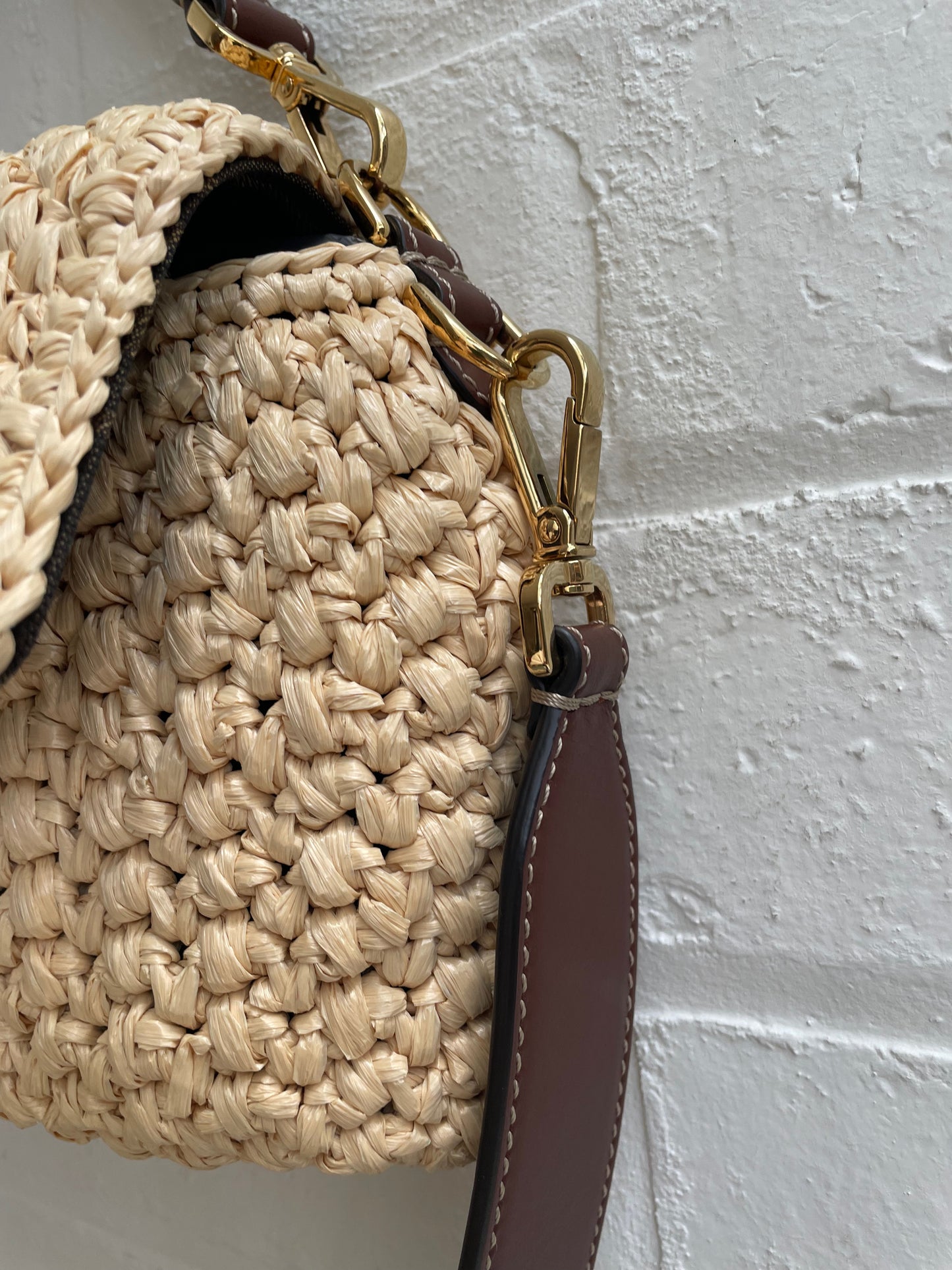 Fendi Straw Vitello King Woven Baguette in Natural Ghianda 2021